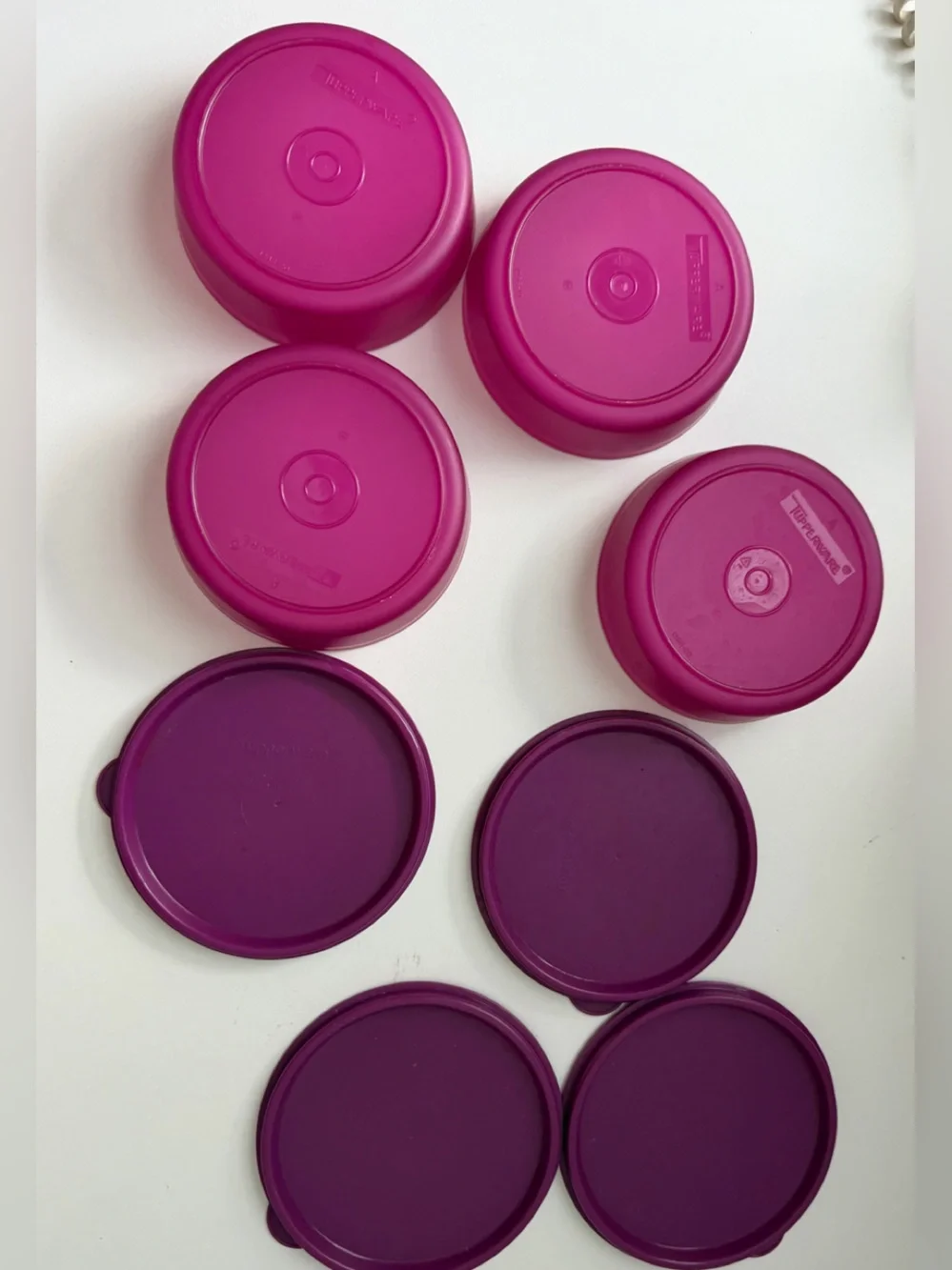 TUPPERWARE Little Wonders Bowl Purple set of 4